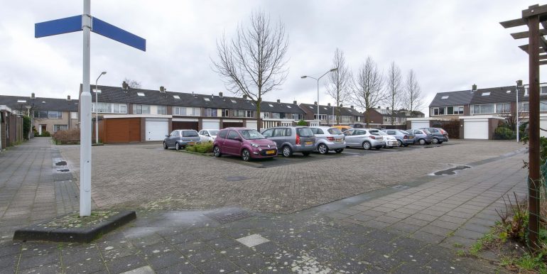 Eengezinswoning-Papendrecht-parkeren-Gerard-Dousingel