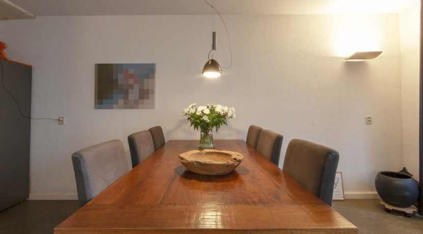 Twee-onder-een-kapwoning-Alblasserdam-tafel-Wolfspoot-1