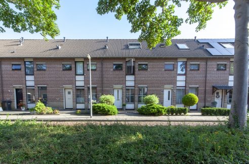 Eengezinswoning-Stadspolders-Dordrecht-Henriëtte-Roland-Holsterf-31 (2)